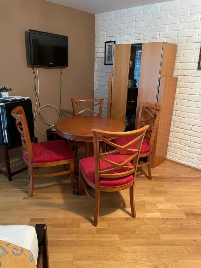 Villa Astoria Balatongyorok Ngoại thất bức ảnh